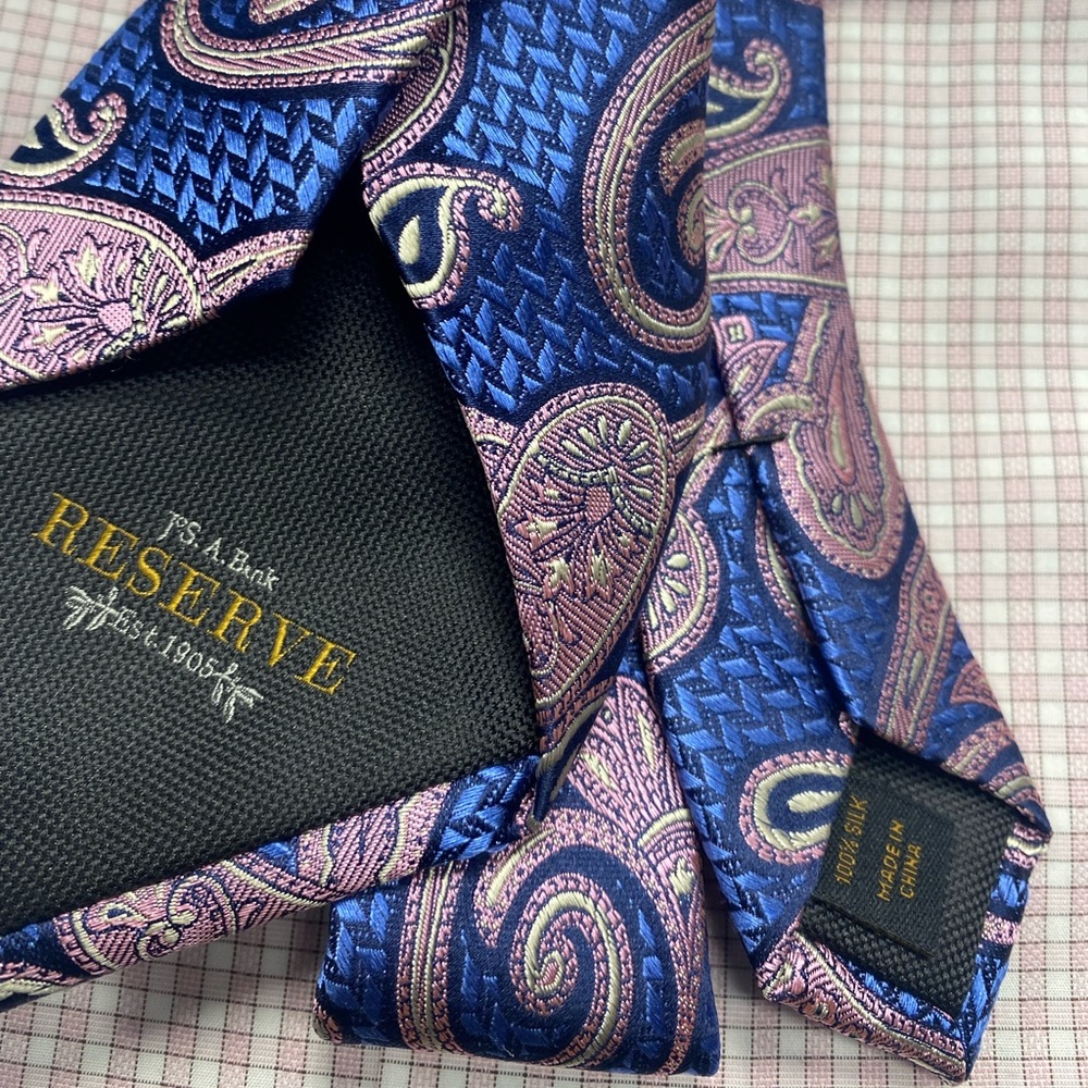 New mens tie by Josabank 100% Silk Reserve Collection Paisley